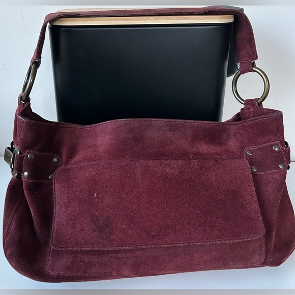 VINTAGE KOOBA SUEDE BAG, ORIGINAL HARDWARE, GORGEOUS,RICH COLOR. MINT CONDITION - Picture 4 of 15